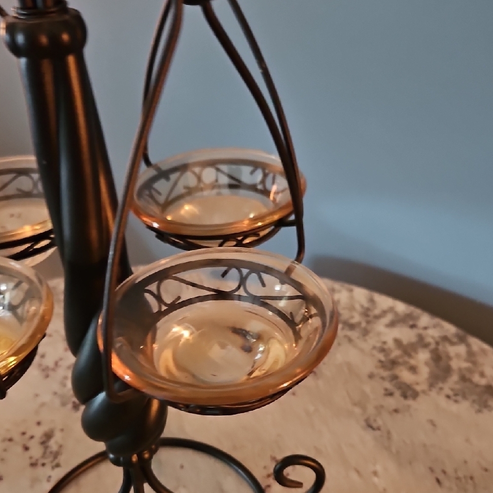 Elegant Black Metal Candle Holder - Picture 3 of 6